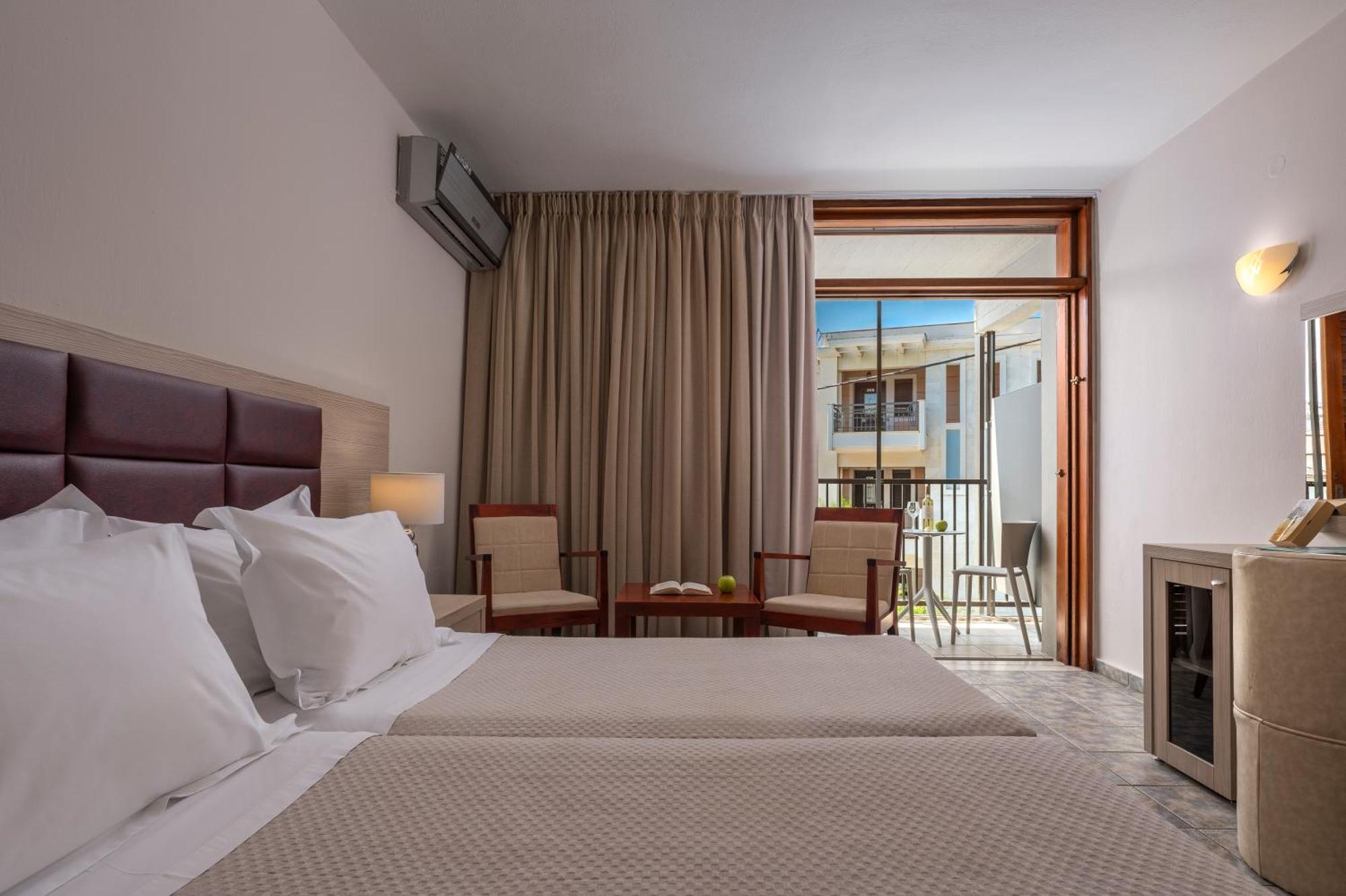 Hotel Alkyon Città di Skiathos Esterno foto